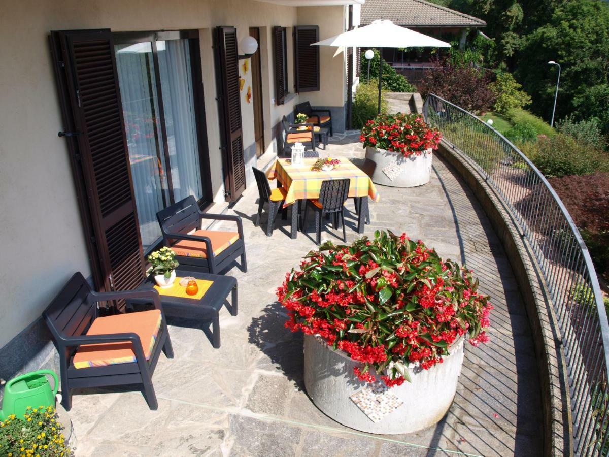 Villa Banfi Лавена Понте Треза Екстериор снимка