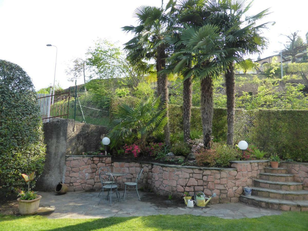 Villa Banfi Лавена Понте Треза Екстериор снимка